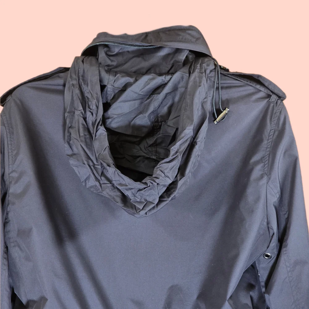 ✨️ Burberry Hooded Jacket  ✨️ - Picture 11 of 16